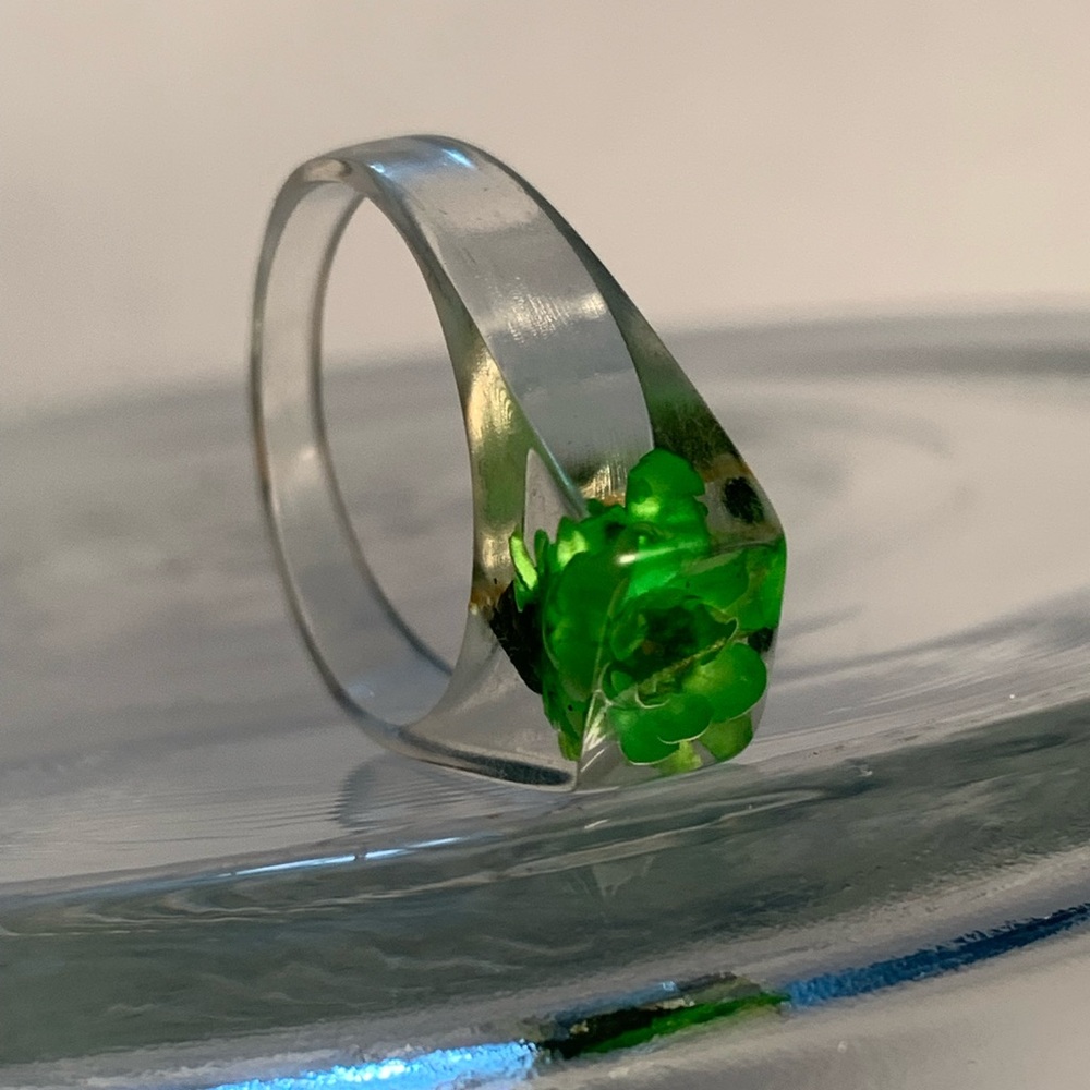 New vintage green rose flower bud ring acrylic